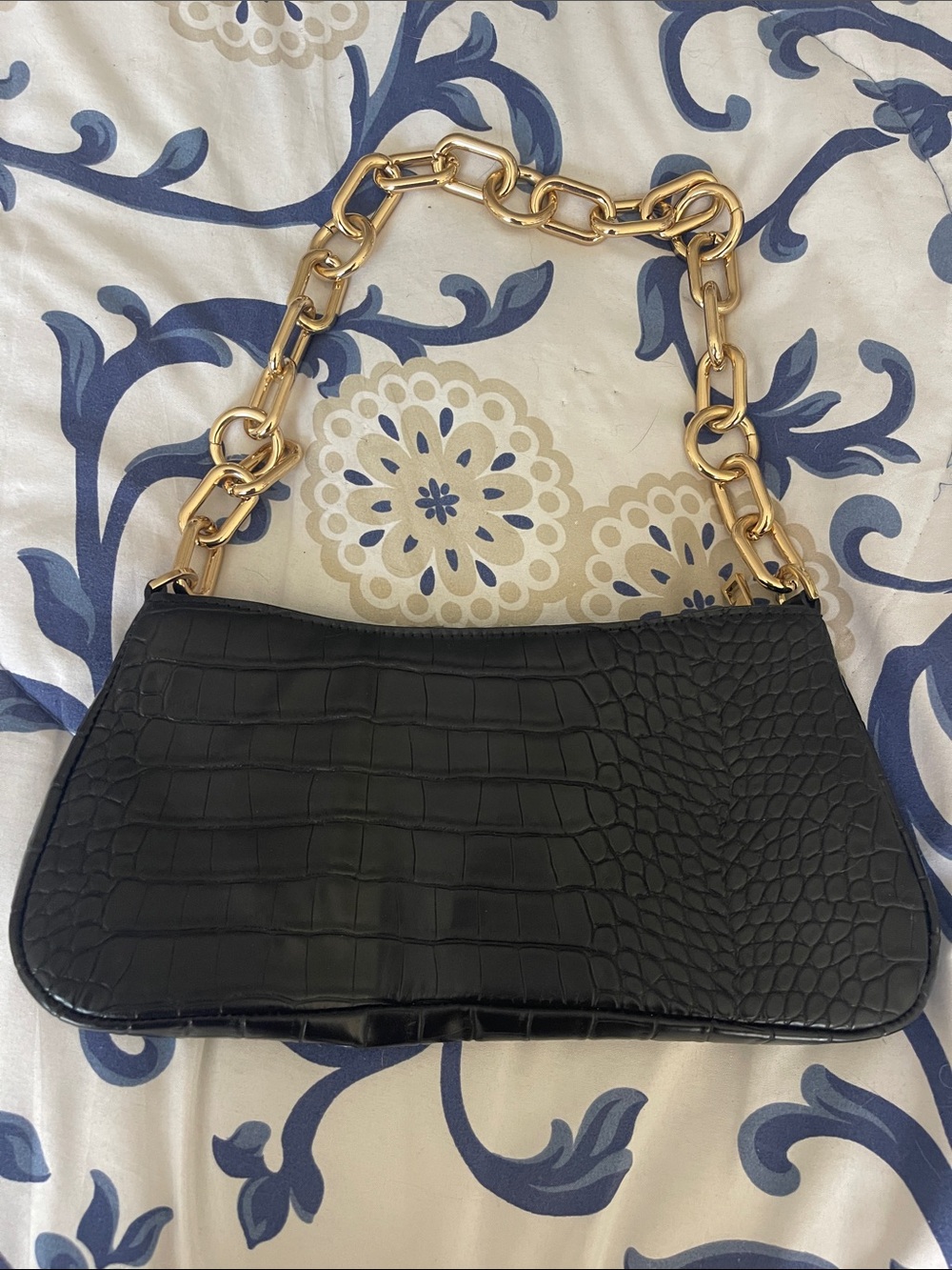 A New Day Black Croc-Embossed Shoulder Bag with Chunky Gold Chain